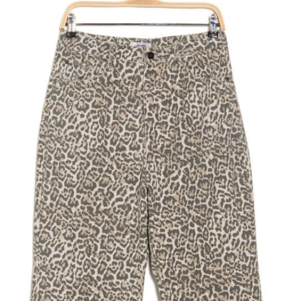 Vigoss Leopard Straight Leg Jeans